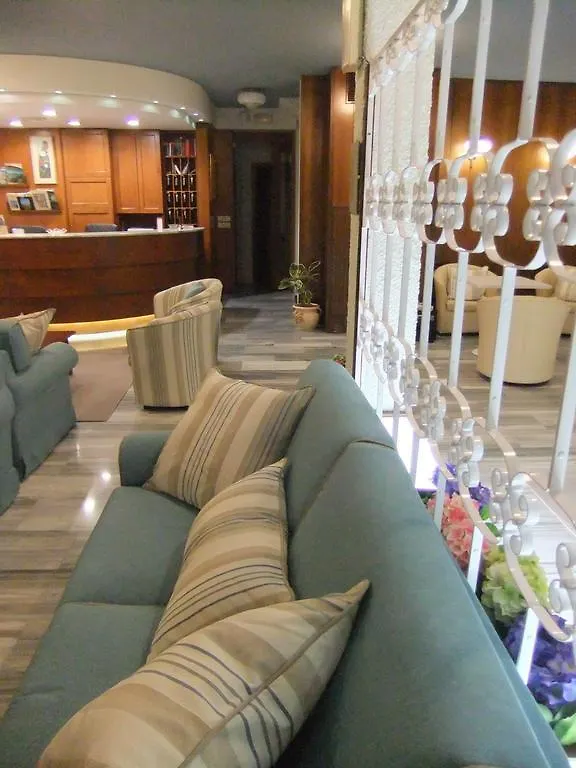 Hotel Giulio Cesare Cinquale