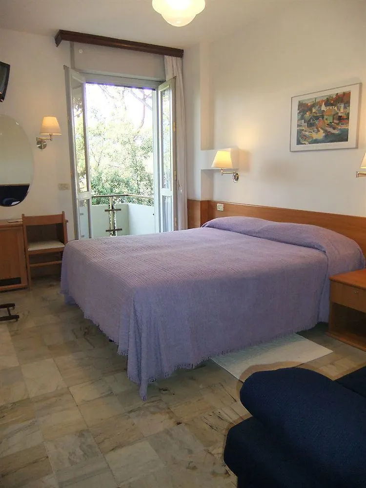 Hotel Giulio Cesare Cinquale Italia